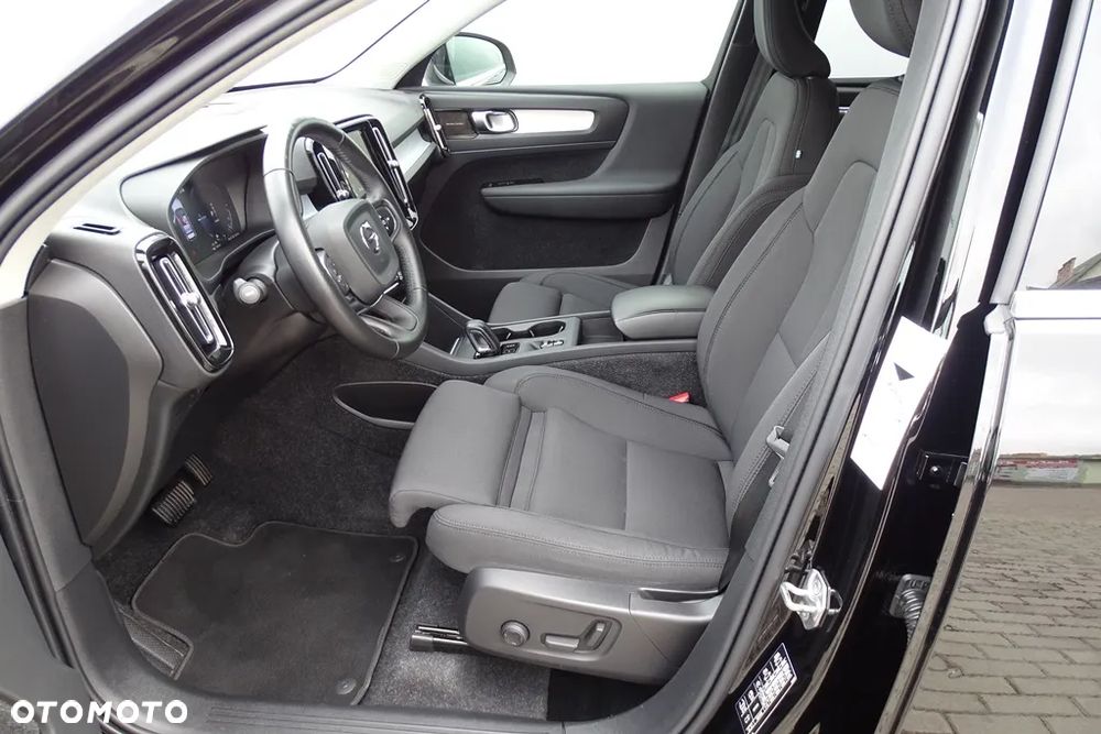 Volvo XC 40 T5 Recharge DKG Inscription Expression - 19