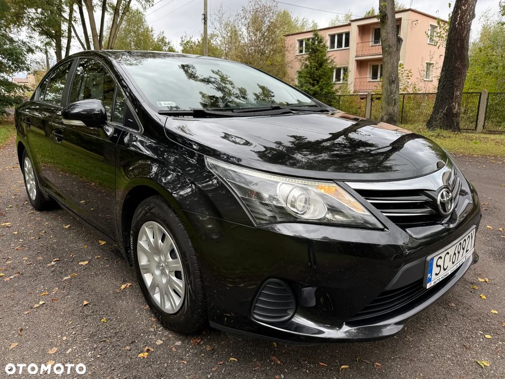 Toyota Avensis 1.6 Luna - 7