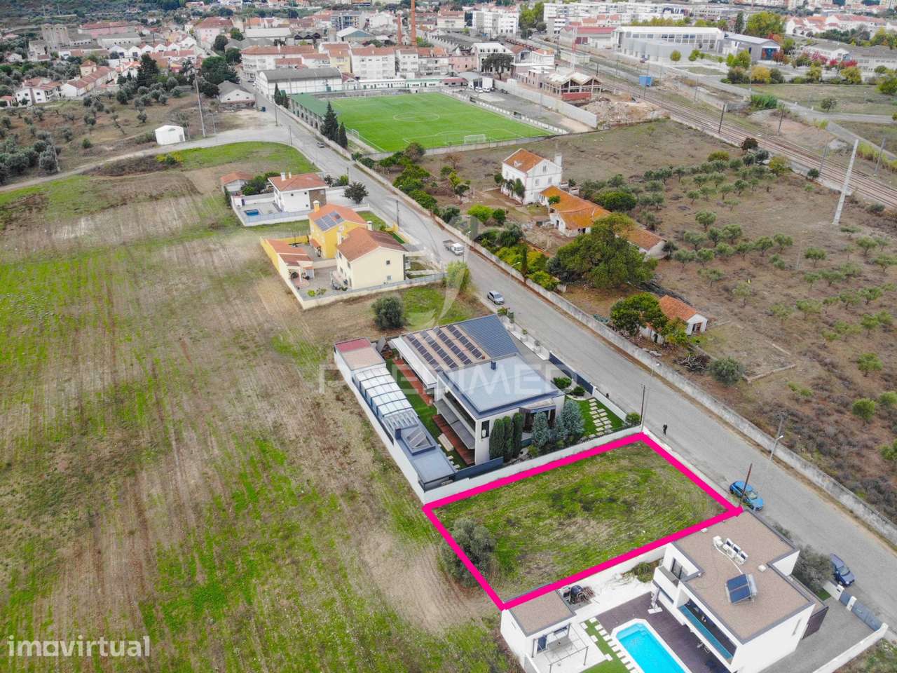 Lote para Construção de Moradia, Alferrarede – Abrantes. - Grande imagem: 3/9