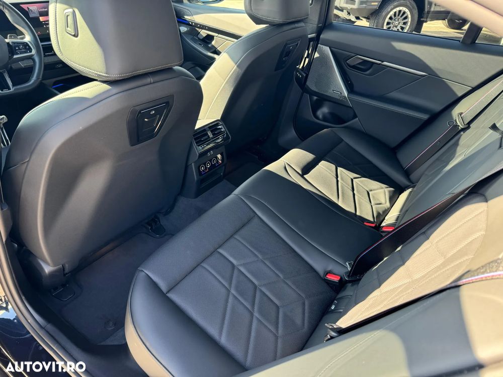 BMW 5 Series 2024 — imagine 6