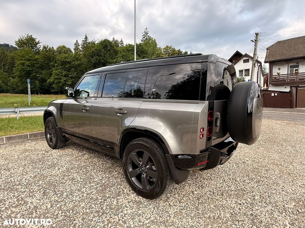 Land Rover Defender - 5
