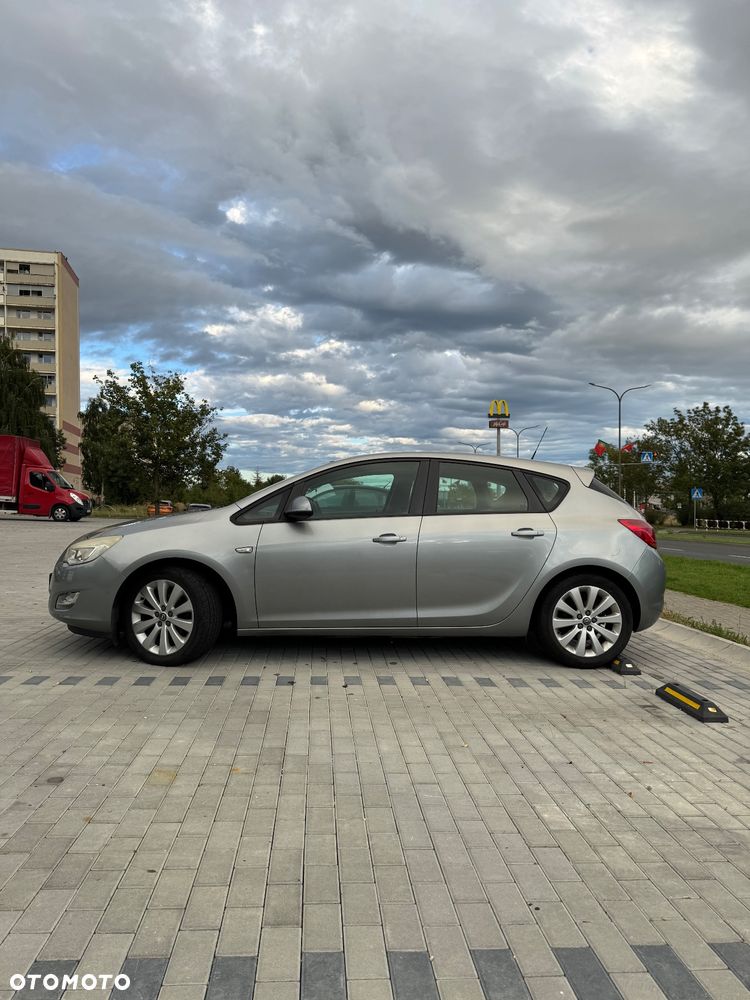 Opel Astra 1.6 - 2