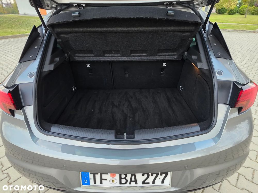 Opel Astra 1.4 Turbo Edition - 29