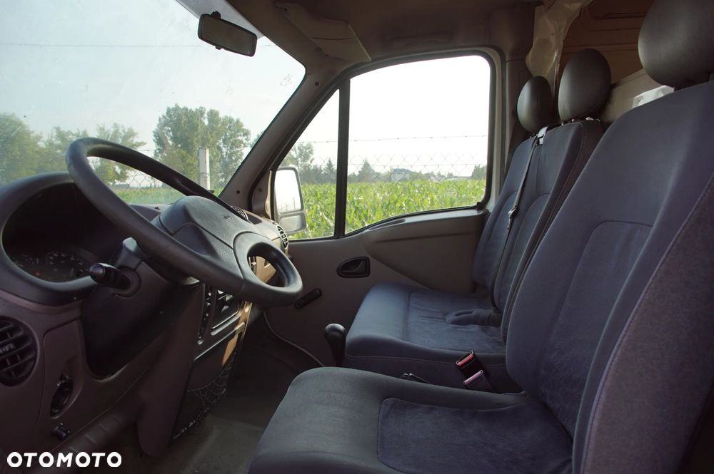 Auto na części - Opel Movano 1 I L2 2.8 DTI 114 KM S9W-702 M77 11U 2000R Silnik Skrzynia Drzwi Lusterka Szyba Maska Lampa Klamka Licznik Deska Kokpit Felga - 11