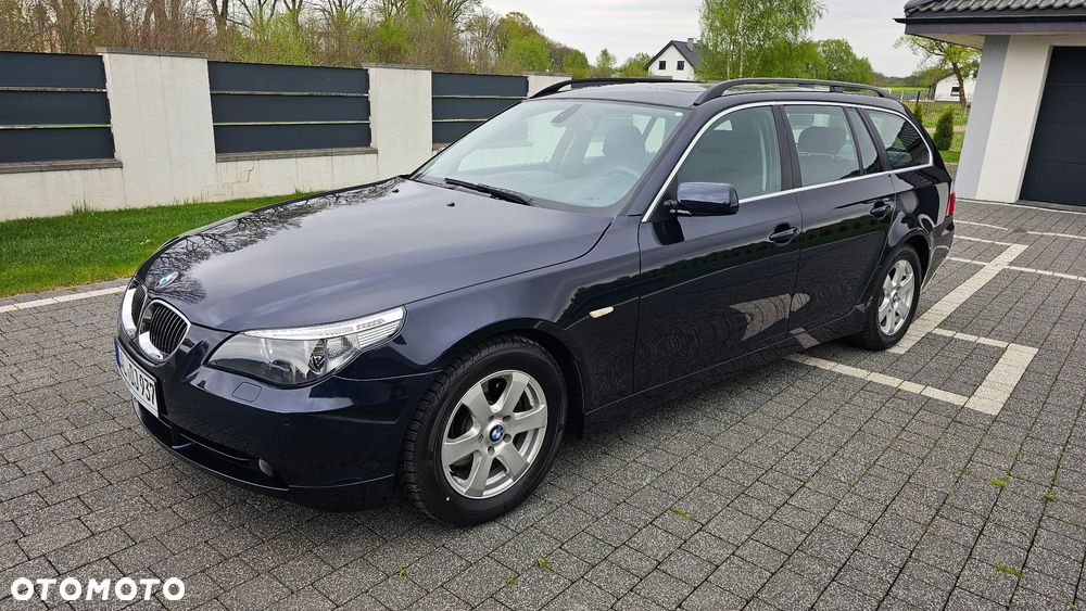 BMW Seria 5 525i - 1