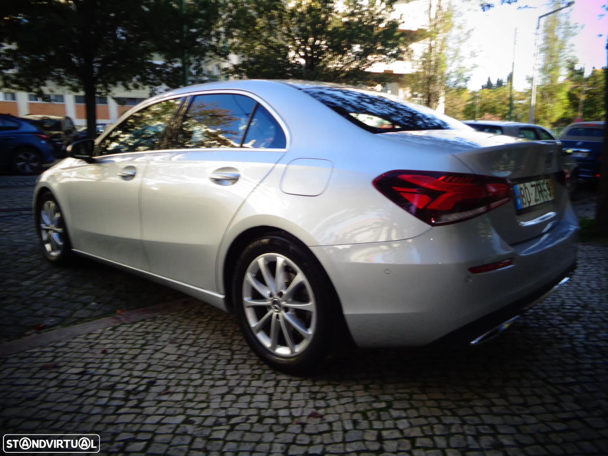 Mercedes-Benz A 180 Limousine d Style Plus Aut. - 9