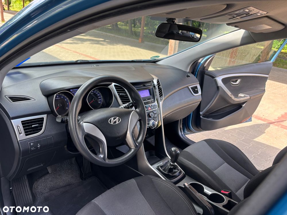 Hyundai i30 1.4 Premium - 14