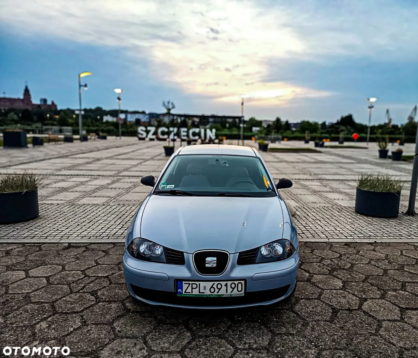 Seat Ibiza 1.4 16V Stella - 4