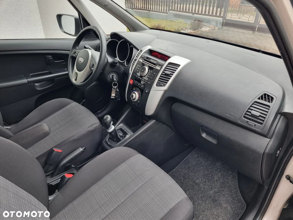 Kia Venga 1.4 CVVT ISG Vision - 6