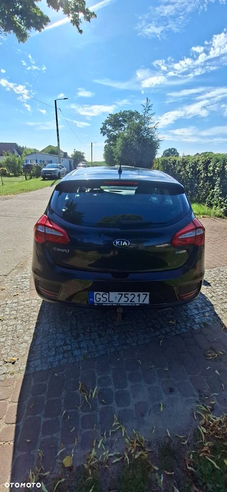 Kia Ceed 1.6 CRDi L - 3