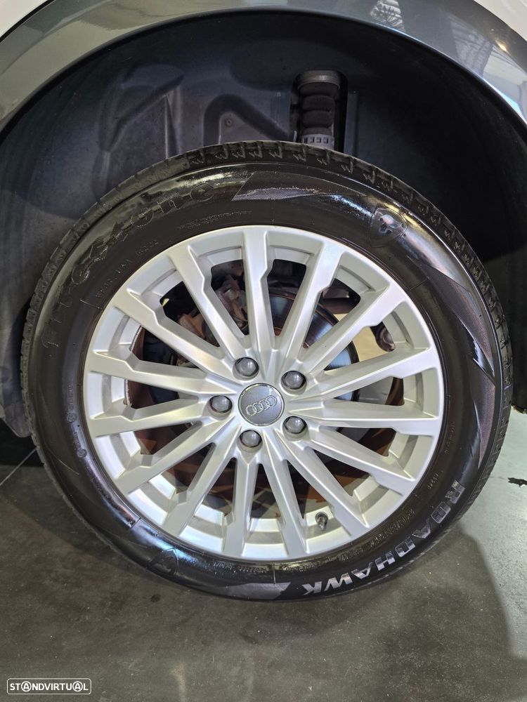 Audi Q2 30 TFSI Design S tronic - 16