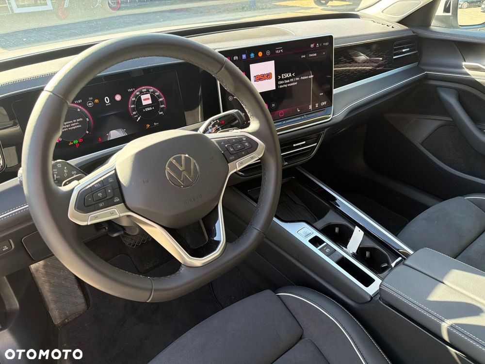 Volkswagen Passat 2.0 TDI SCR 4Mot Style DSG - 11