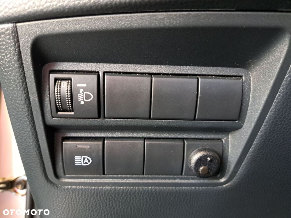 Toyota Yaris Hybrid 1.5 Comfort - 31