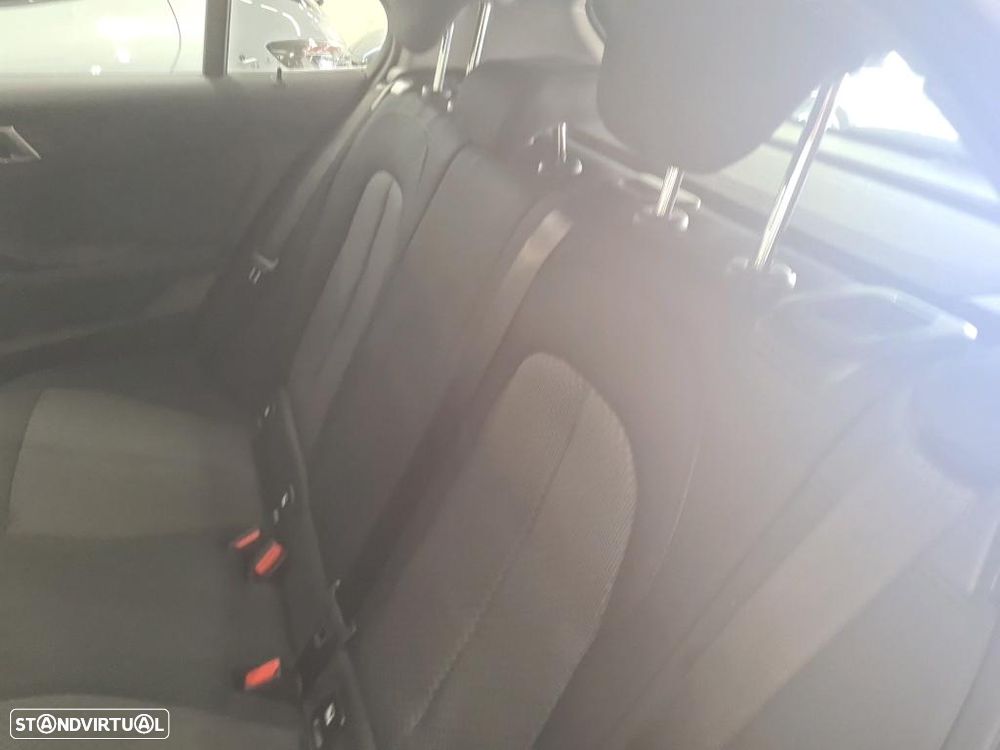 BMW 116 d Corporate Edition - 8