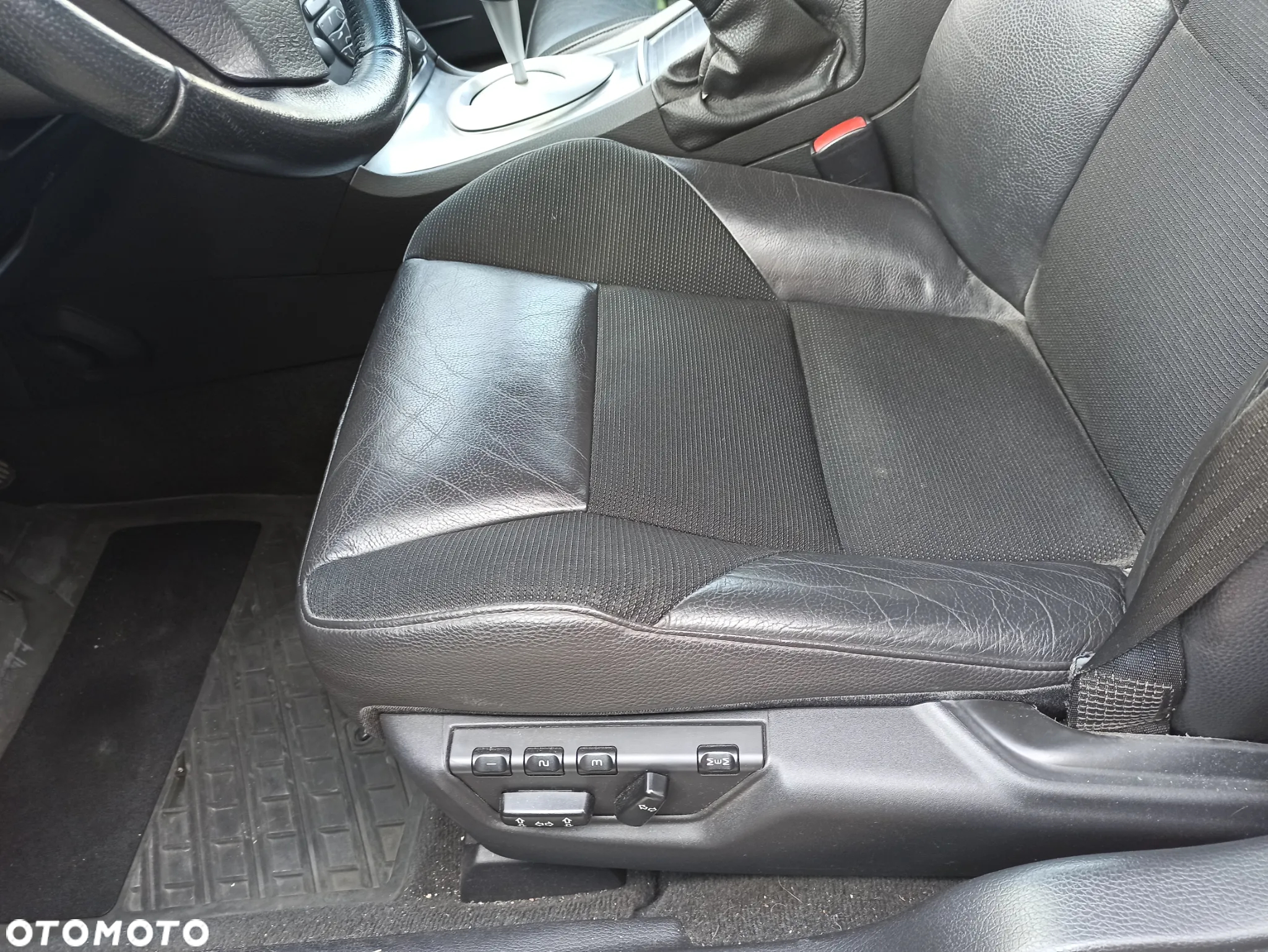 Volvo S60 2.4 T5 Momentum - 14