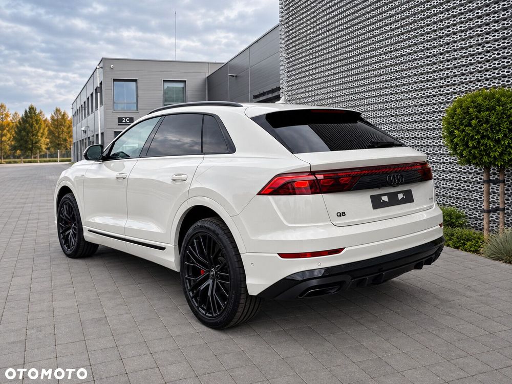 Audi Q8 - 5
