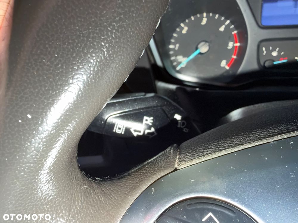 Ford Tourneo Custom 2.0 EcoBlue L2 Titanium - 17