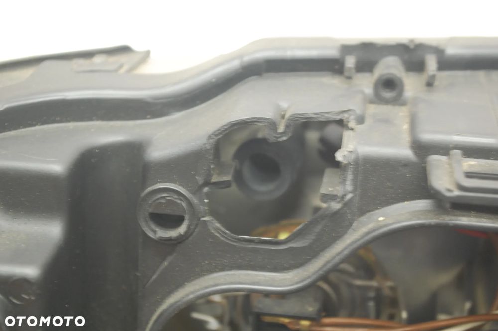 LAMPA LEWY PRZÓD PRZEDNIA LEWA HELLA AUDI A3 8L LIFT - 7