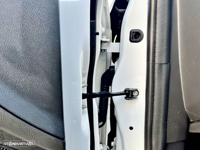 Ford Focus 1.0 EcoBoost S&S SYNC Edition - 31