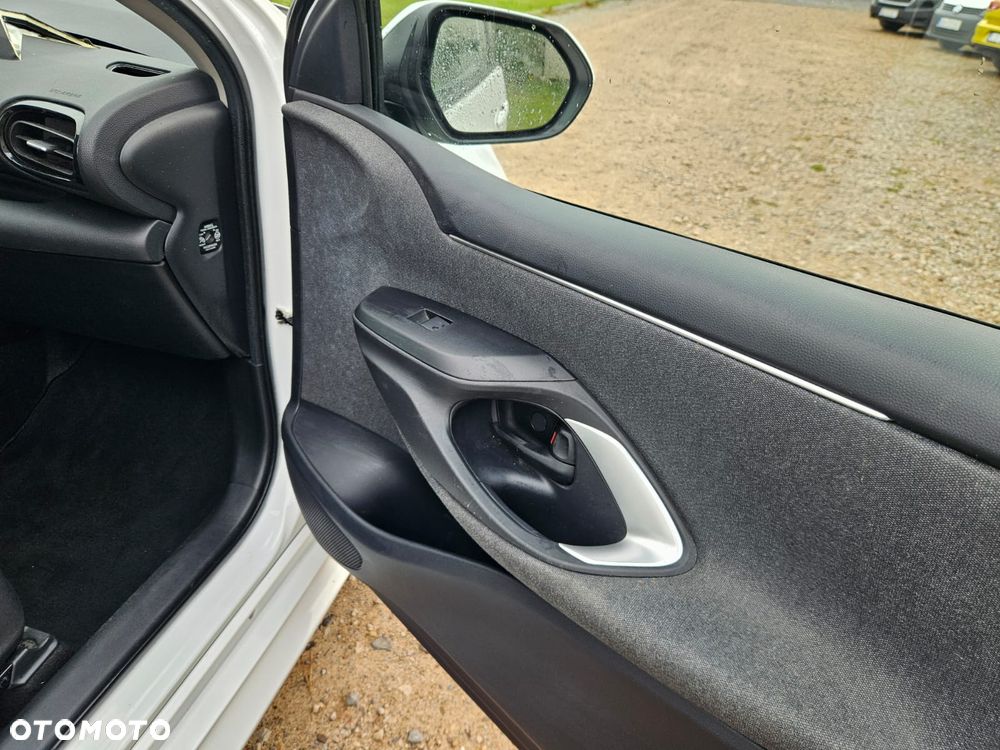 Toyota Yaris - 28