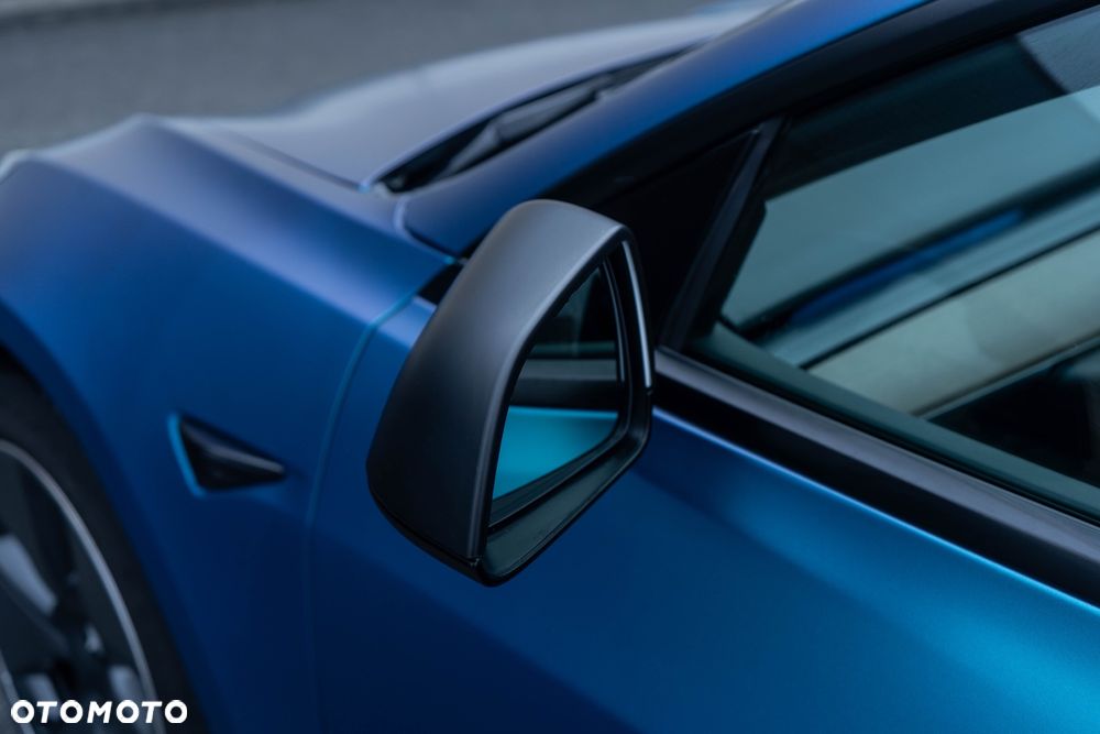 Tesla Model 3 - 19