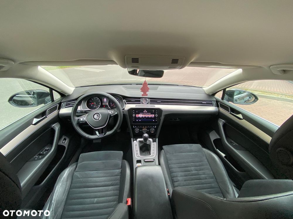 Volkswagen Passat 1.4 TSI ACT (BlueMotion Technology) Comfortline - 11