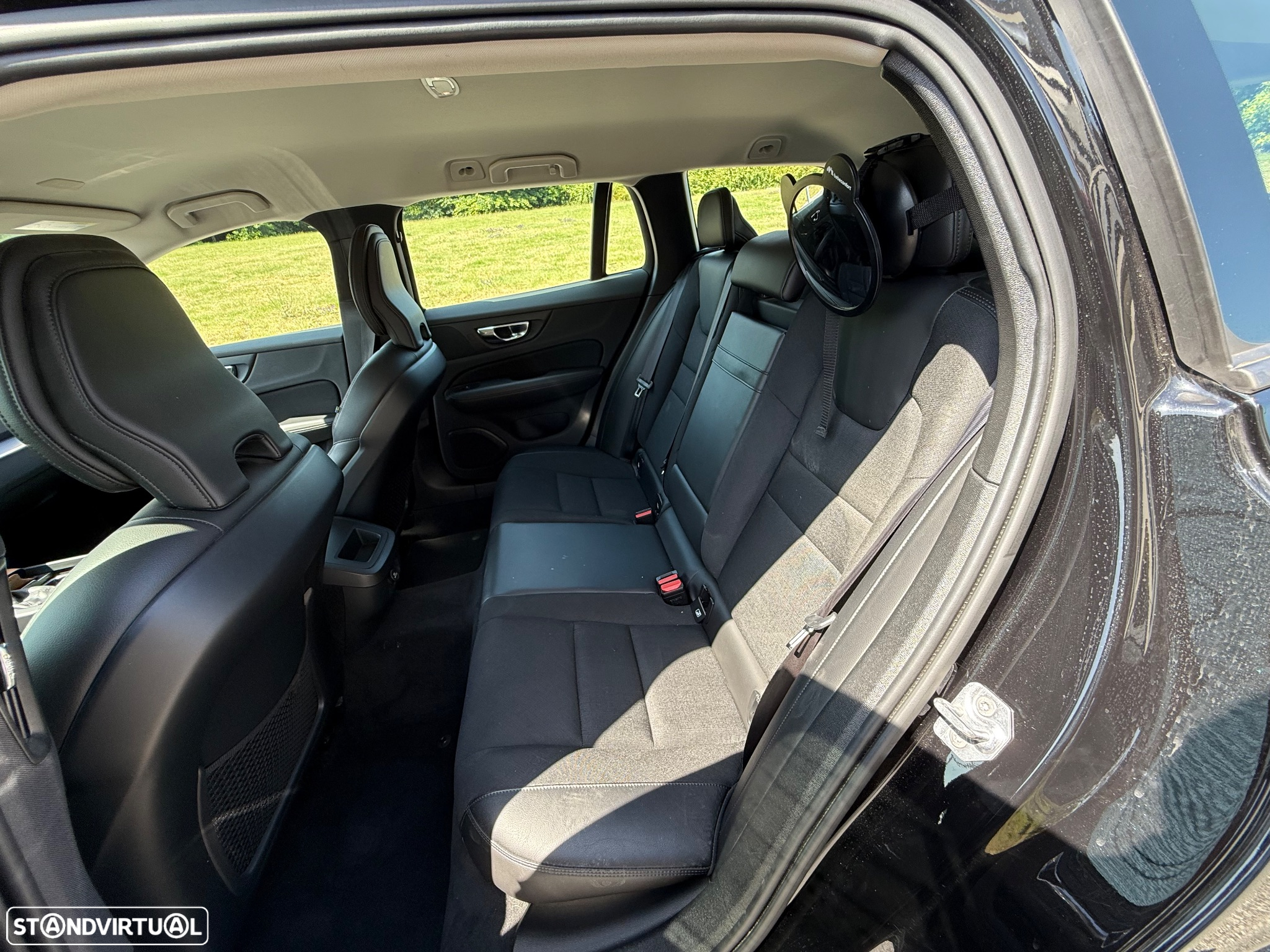 Volvo V60 2.0 D3 Momentum Geartronic - 8