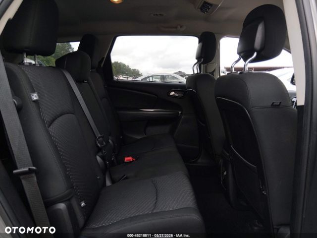 Dodge Journey - 12