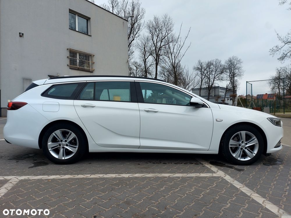 Opel Insignia 2.0 CDTI - 24