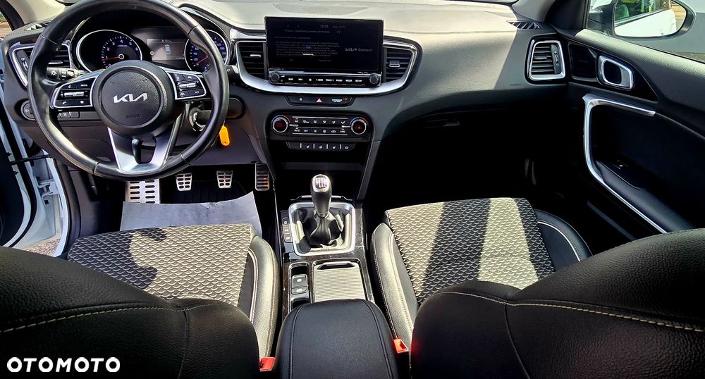 Kia Ceed 1.5 T-GDI Business Line Plus - 7