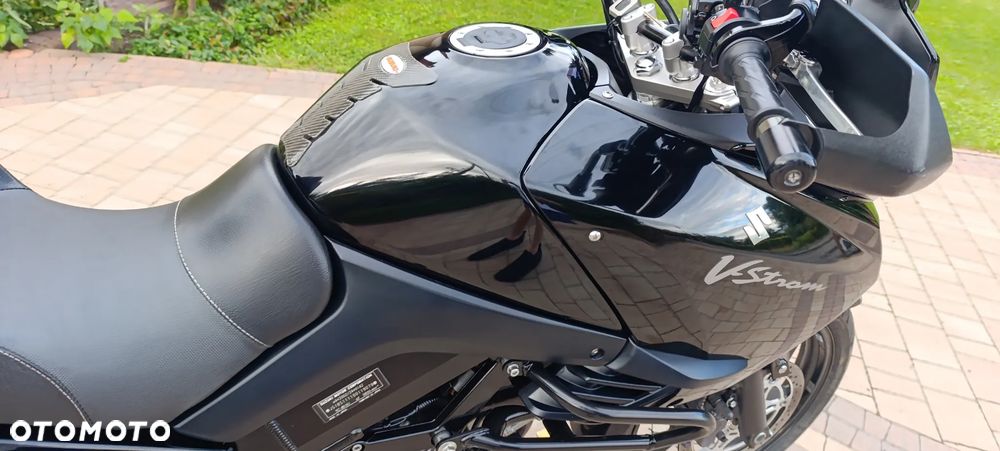 Suzuki V-STROM - 21
