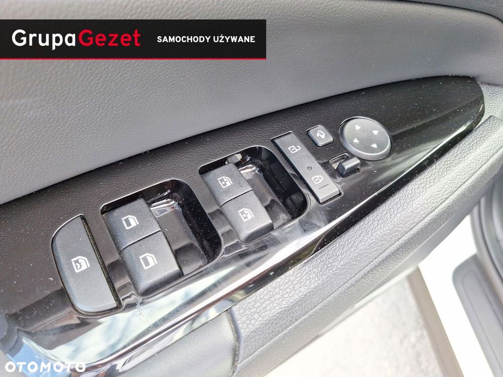 Kia Sportage 1.6 T-GDI MHEV Business Line 2WD DCT - 20