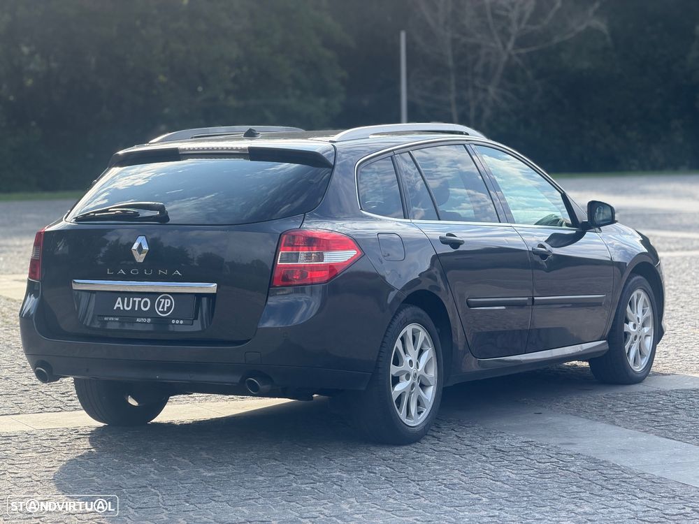 Renault Laguna 2.0 dCi Dynamique S - 5
