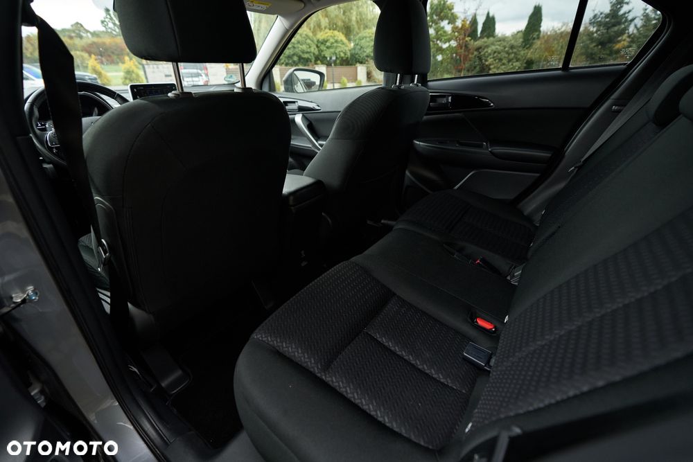 Mitsubishi Eclipse Cross - 22