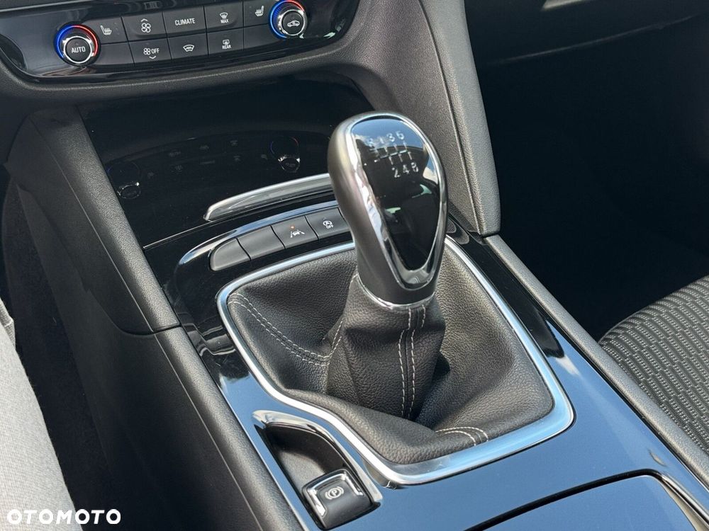 Opel Insignia 1.5 T Exclusive S&S - 21