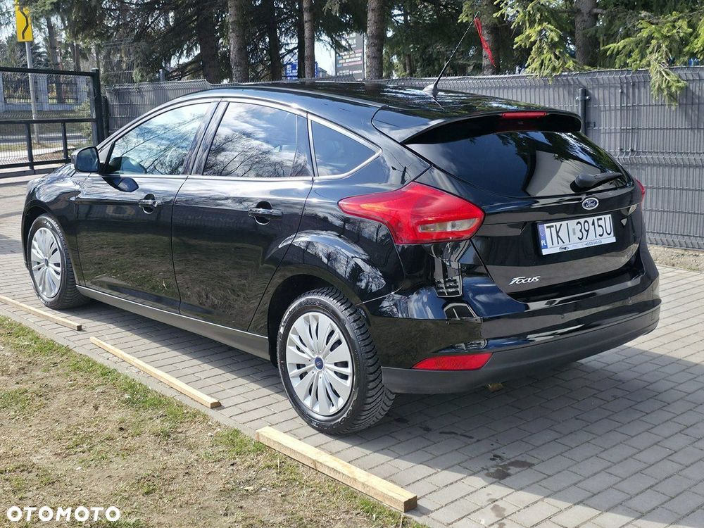 Ford Focus - 4