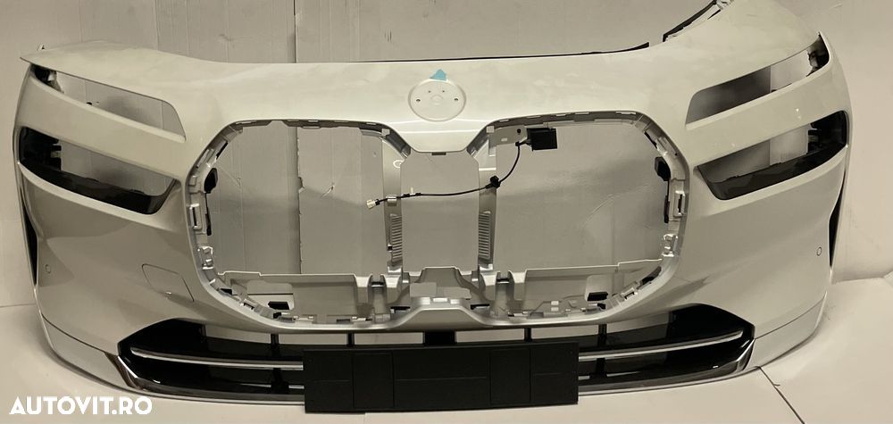 Bara fata BMW seria 7 i7  G70 - 5