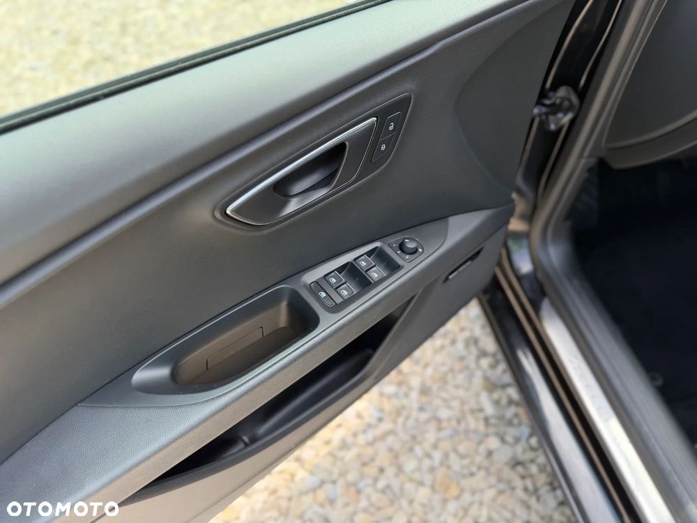 Seat Leon 1.8 TSI Xcellence S&S DSG - 9