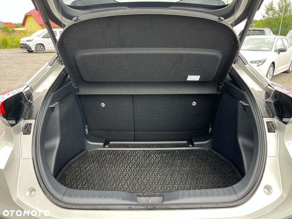 Toyota C-HR 1.8 Hybrid Executive - 29