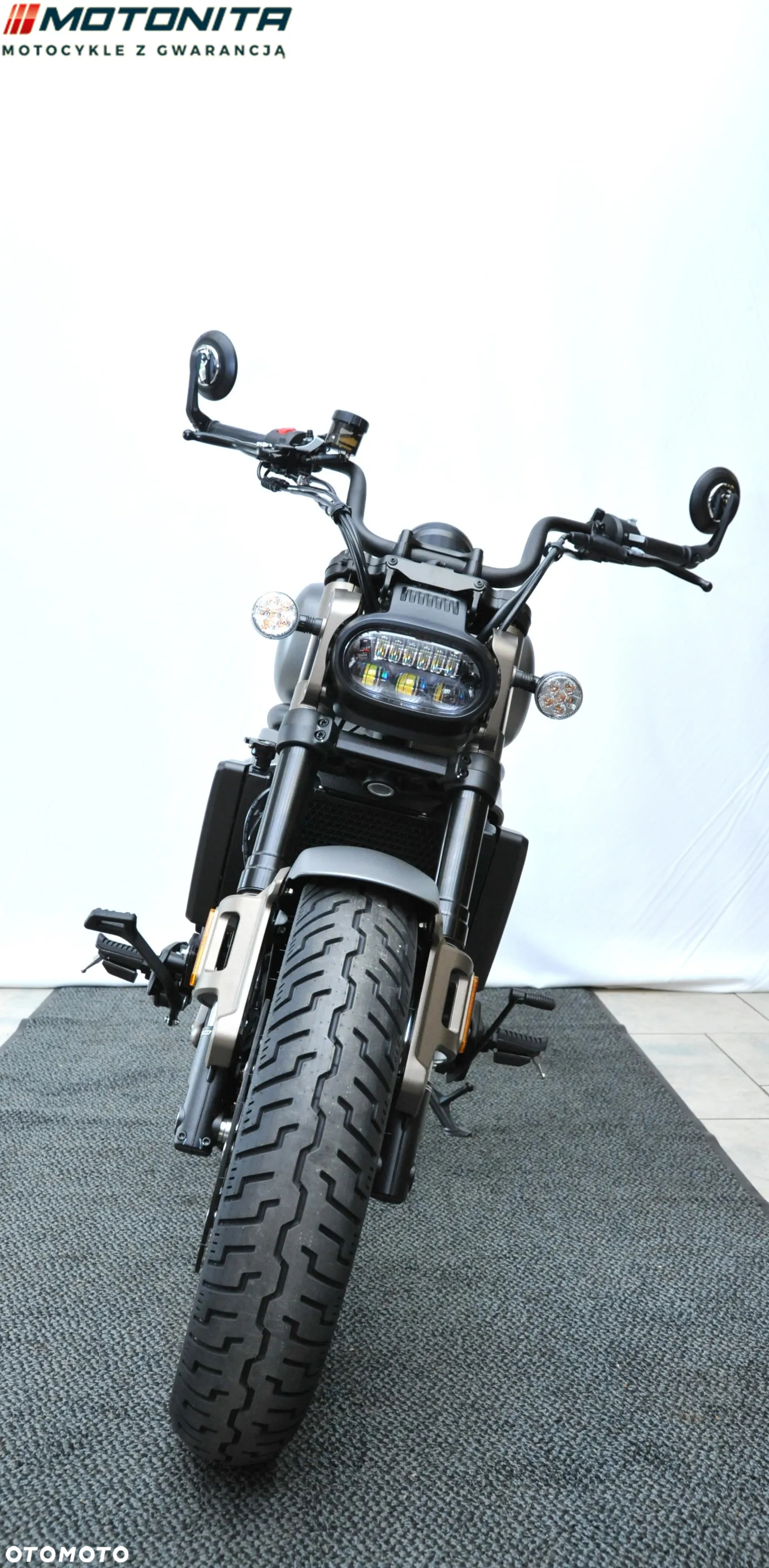 QJMOTOR SRV 700 - 8