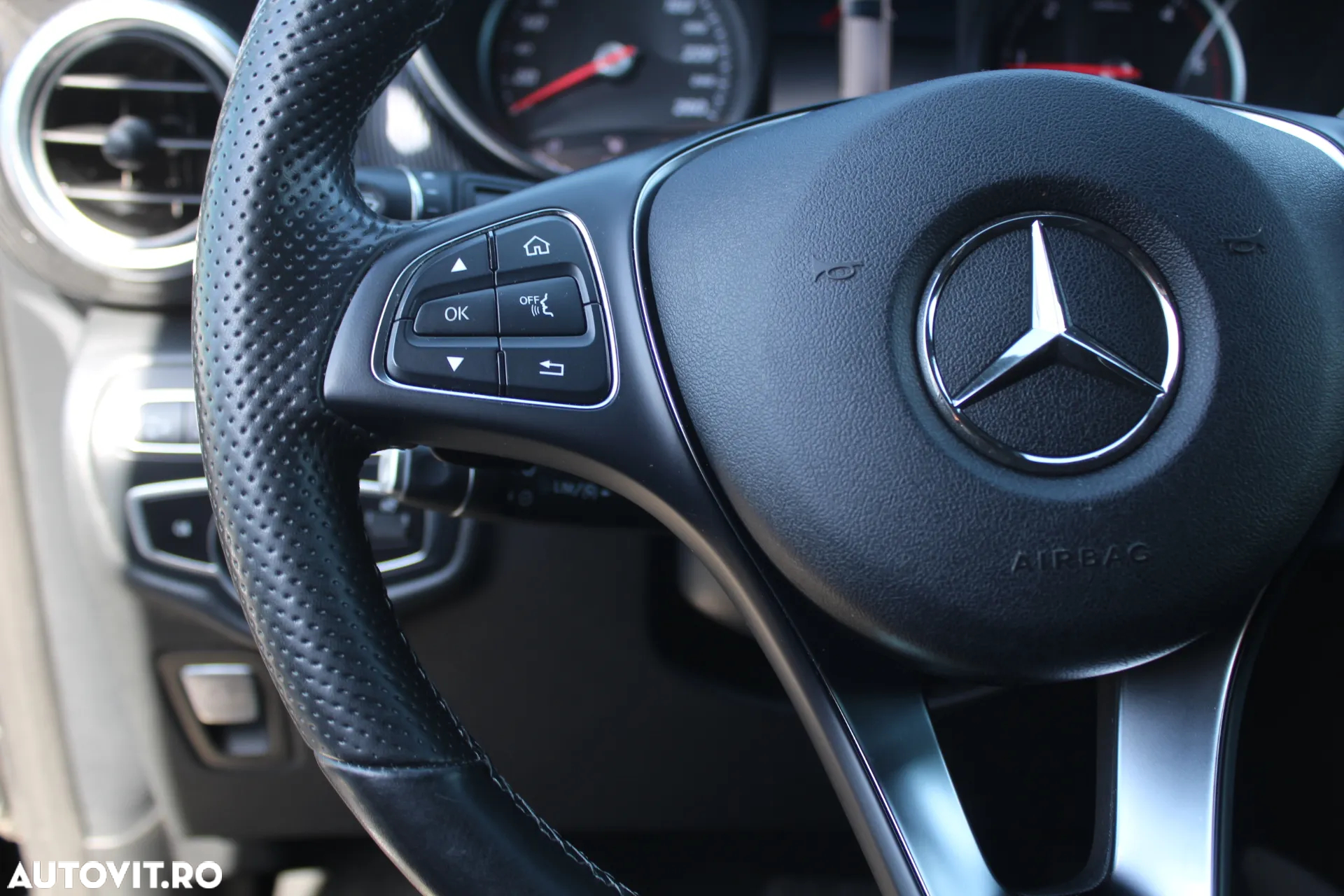 Mercedes-Benz V 250 (BlueTEC) d lang 4Matic 7G-TRONIC Avantgarde - 6