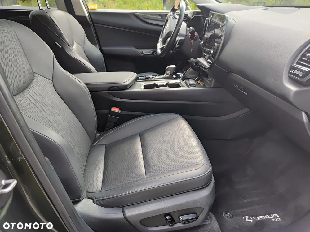 Lexus NX 350h Prestige AWD - 13