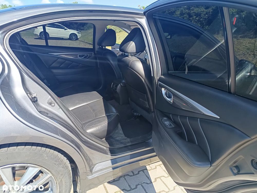 Infiniti Q50 2.2d Premium - 10