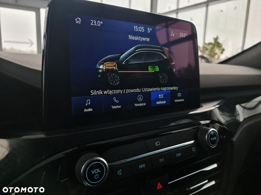 Ford Kuga - 32
