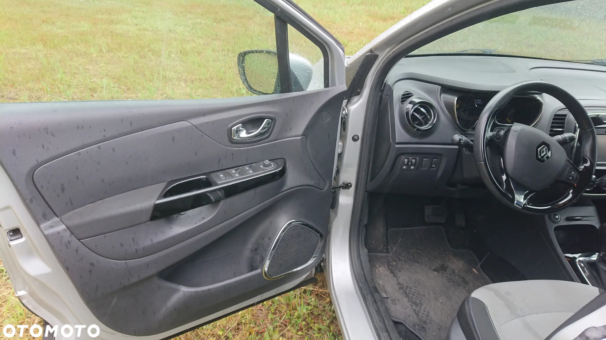 Renault Captur - 12