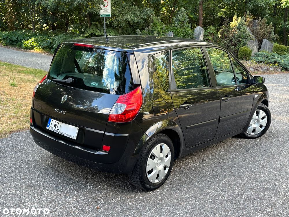 Renault Scenic - 21
