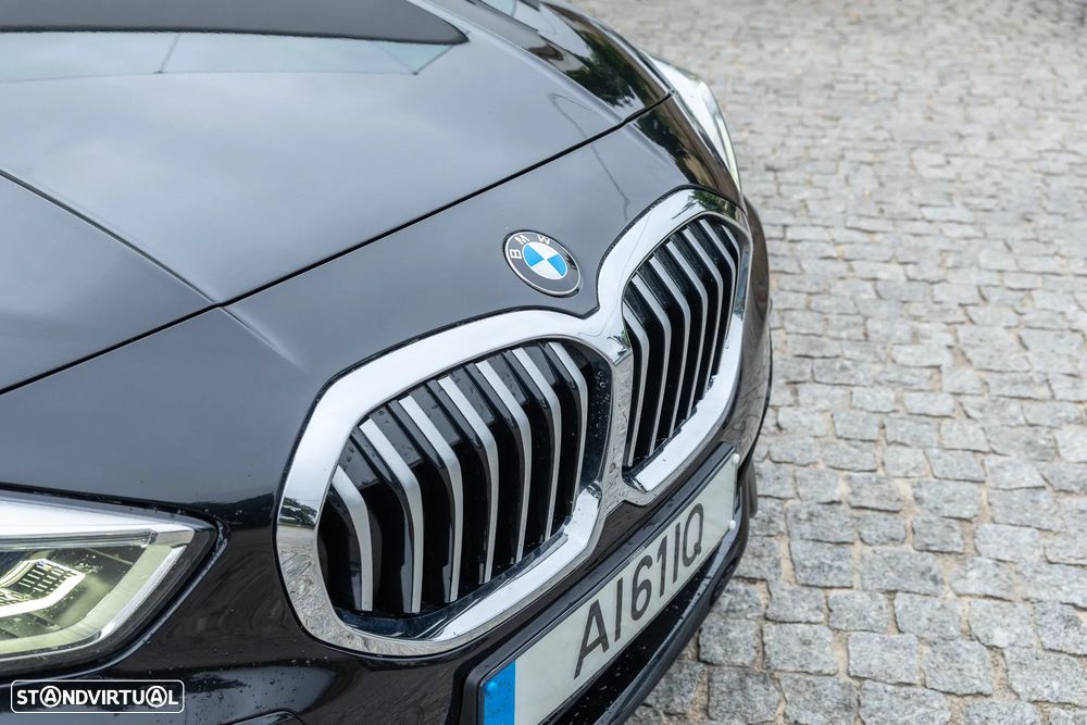 BMW 116 d Pack Desportivo M - 5
