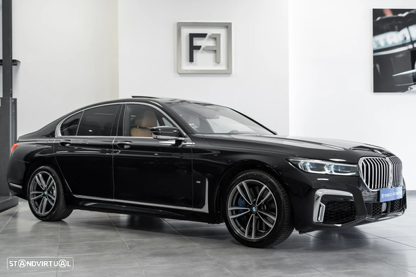 BMW 750 d xDrive Pack M Auto