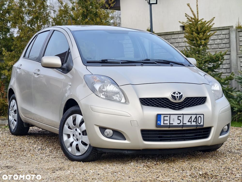 Toyota Yaris 1.33 Premium - 13