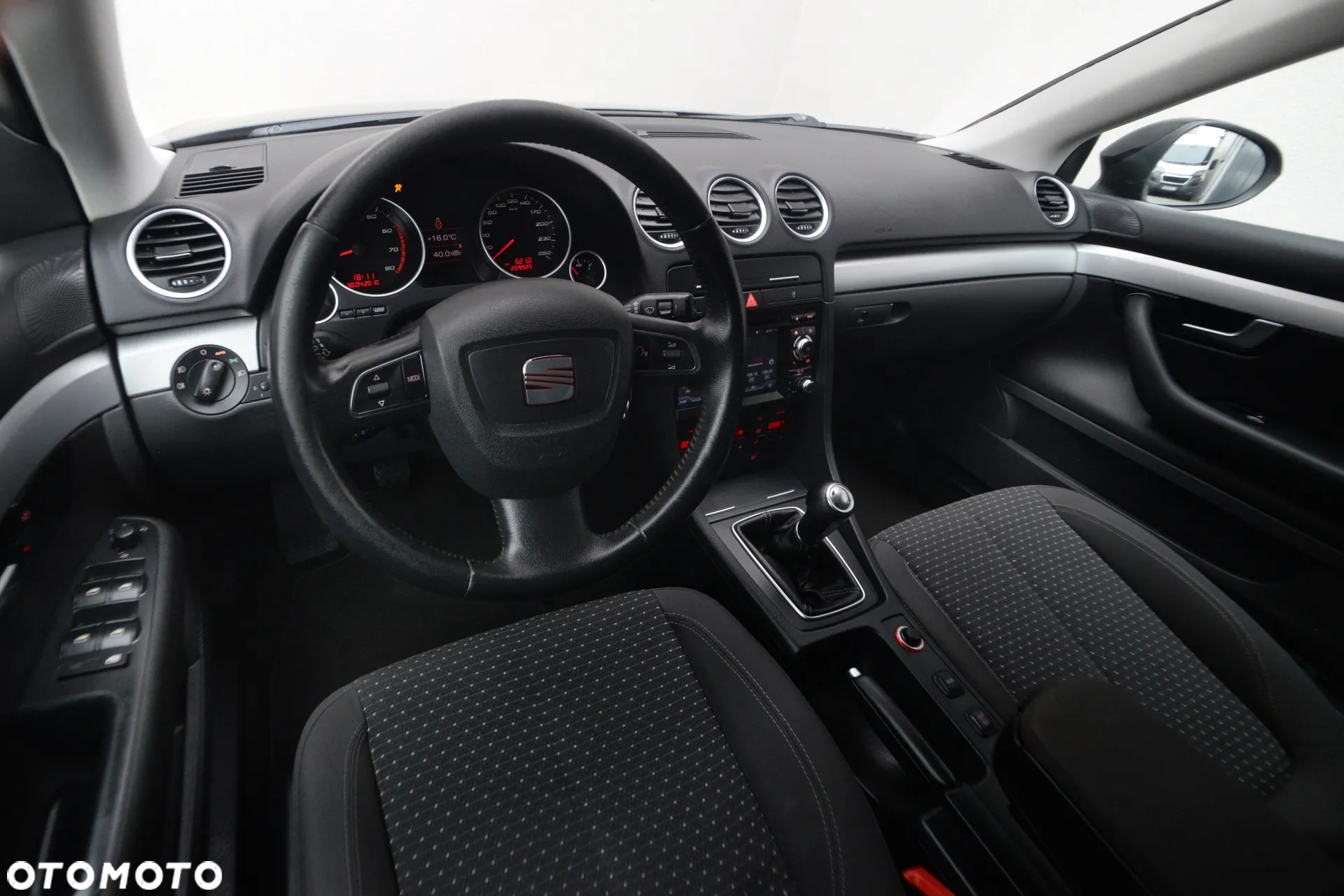 Seat Exeo 1.8 TSI Style - 28